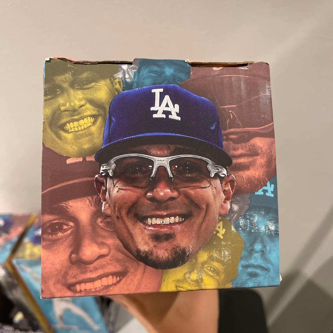 D*B様 【新品未開封】Dodgers Kiké Hernándezボブルヘッド