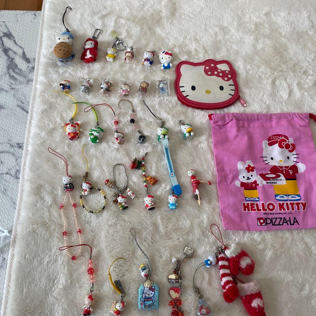 ハローキテご当地キーボルダー　 ストラップ 約32個セットまとめ売り