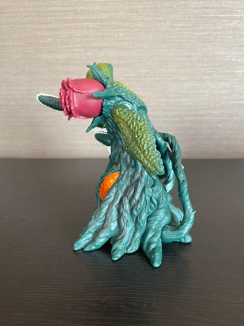 ゴジラ・ストア限定　ムービーモンスターシリーズ ミニラ　ビオランテ　花獣形態