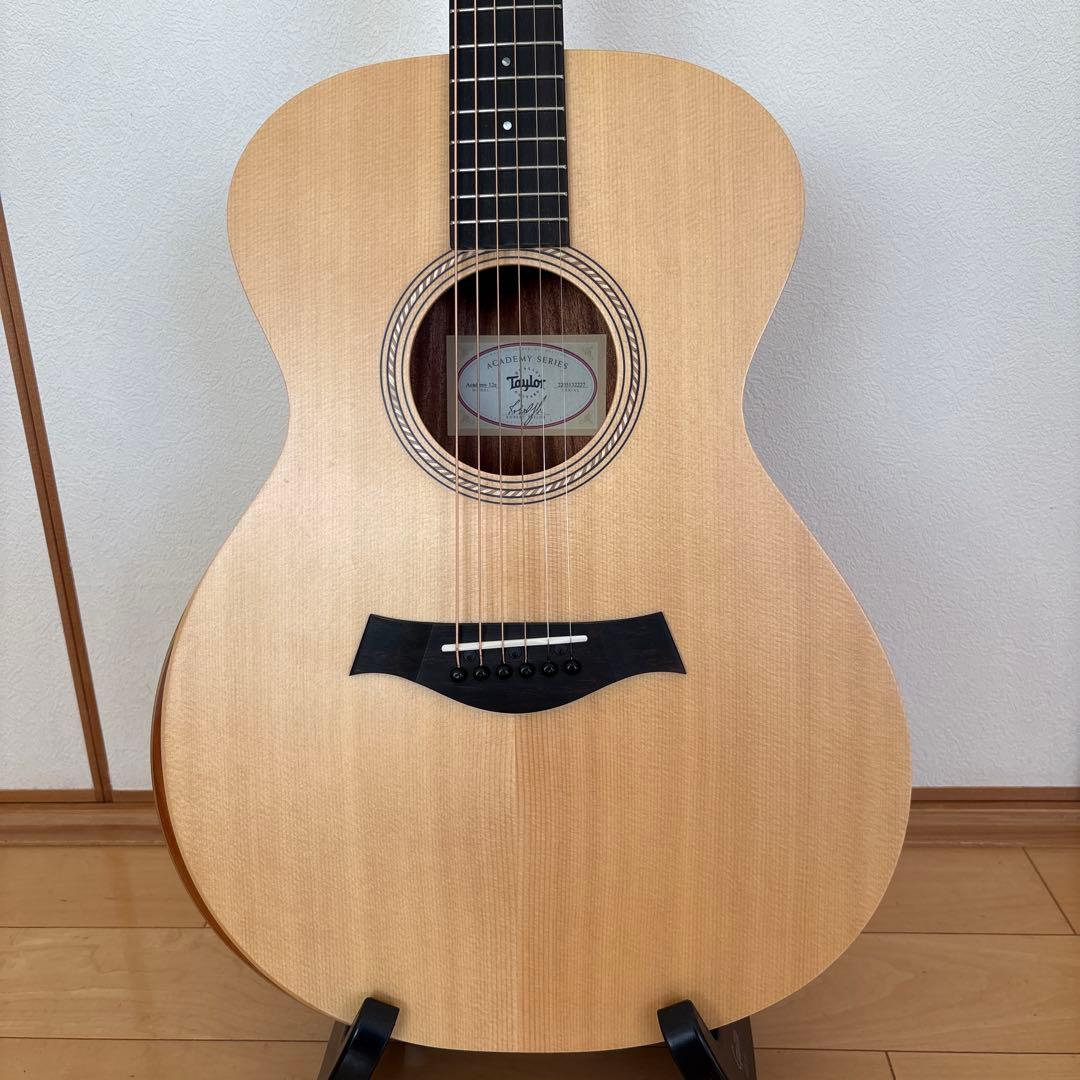 Taylor Academy 12e エレアコ