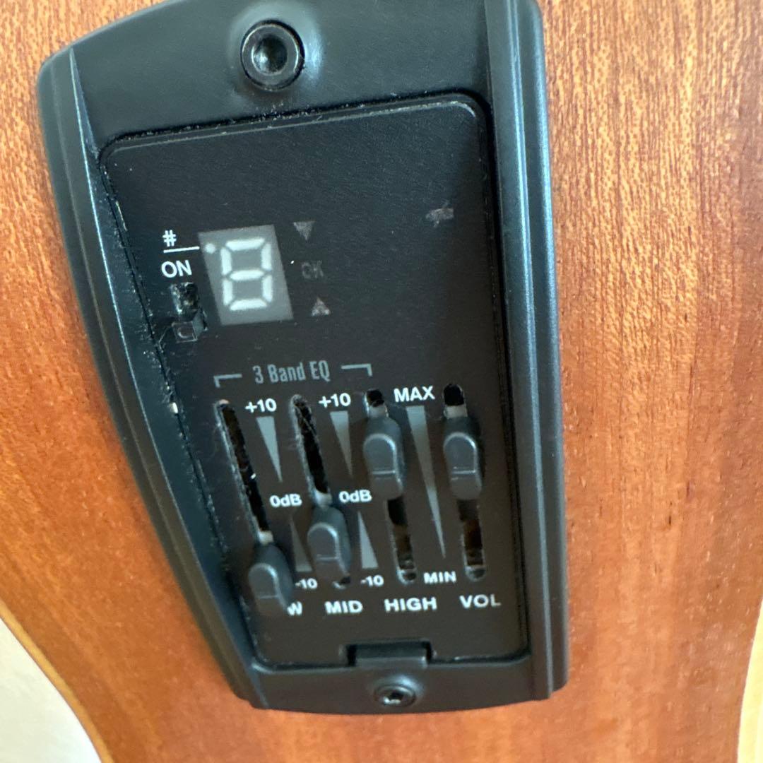 Taylor Academy 12e エレアコ