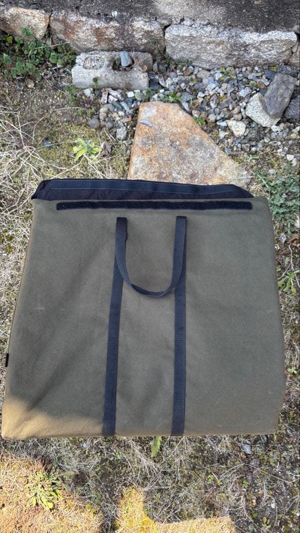 Hiku 01stand 01スタンド　omadesign