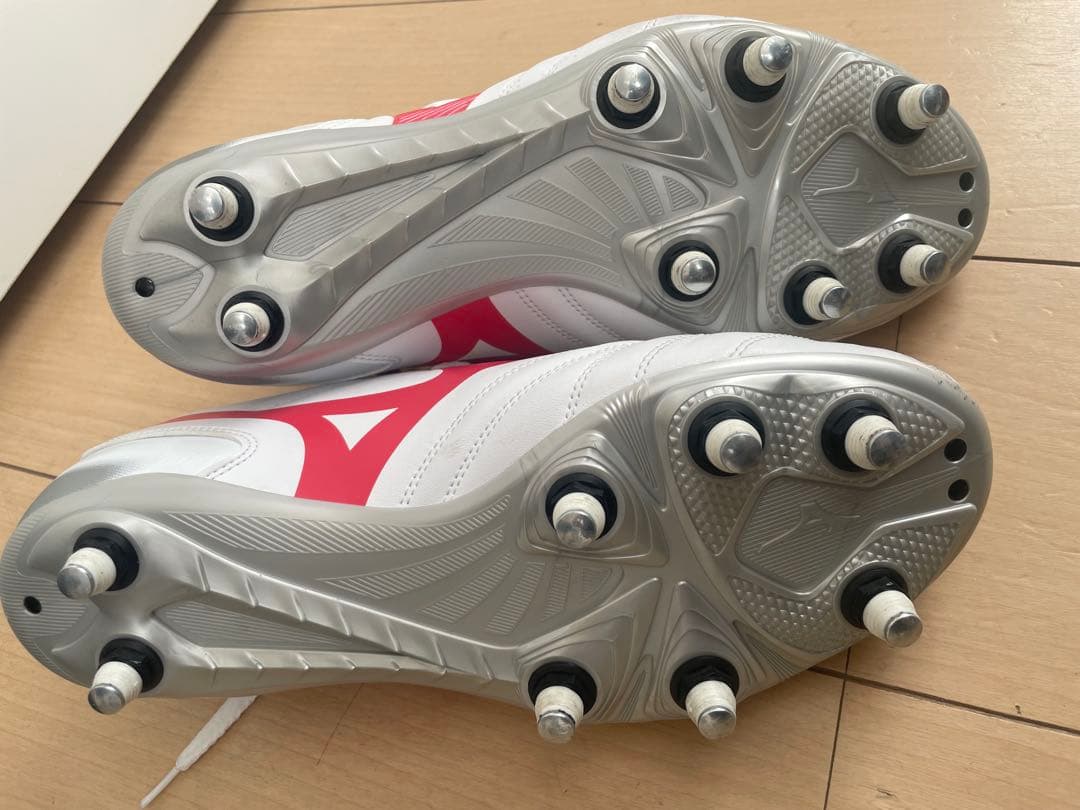 Mizuno ラグビーシューズ ホワイト/レッド　ワイタンギ