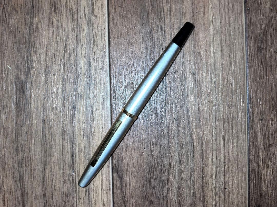 パイロット キャップレス capless 14k