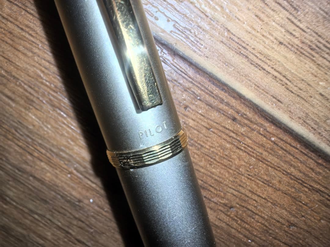 パイロット キャップレス capless 14k