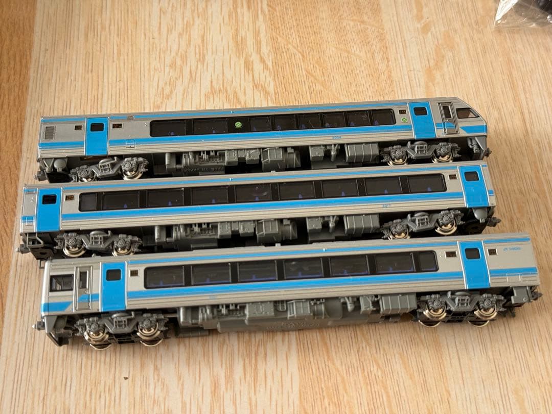 KATO JR四国2000系 特急 南風 3両 動力付き