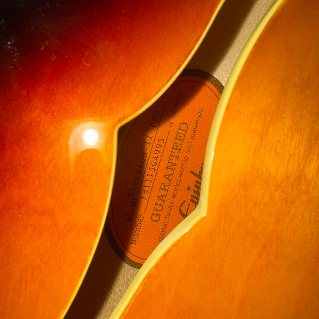 Epiphone シェラトン セミアコ サンバースト