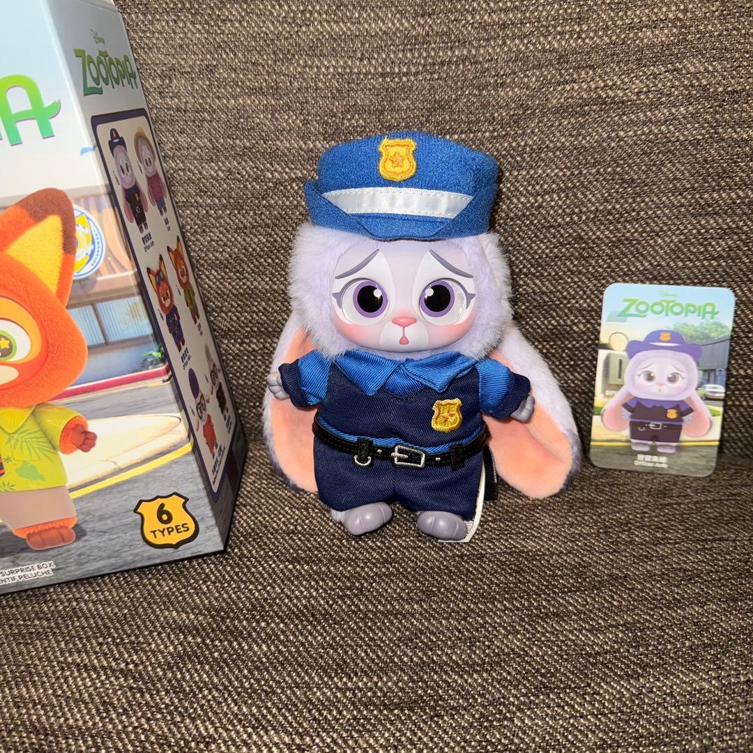 MINISO ディズニー　ズートピア　マスコット　ジュディ ニック 警官