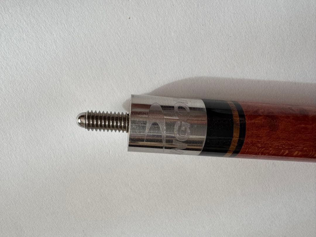 LONGONI ビリヤードキュー（バット＋シャフト2本）