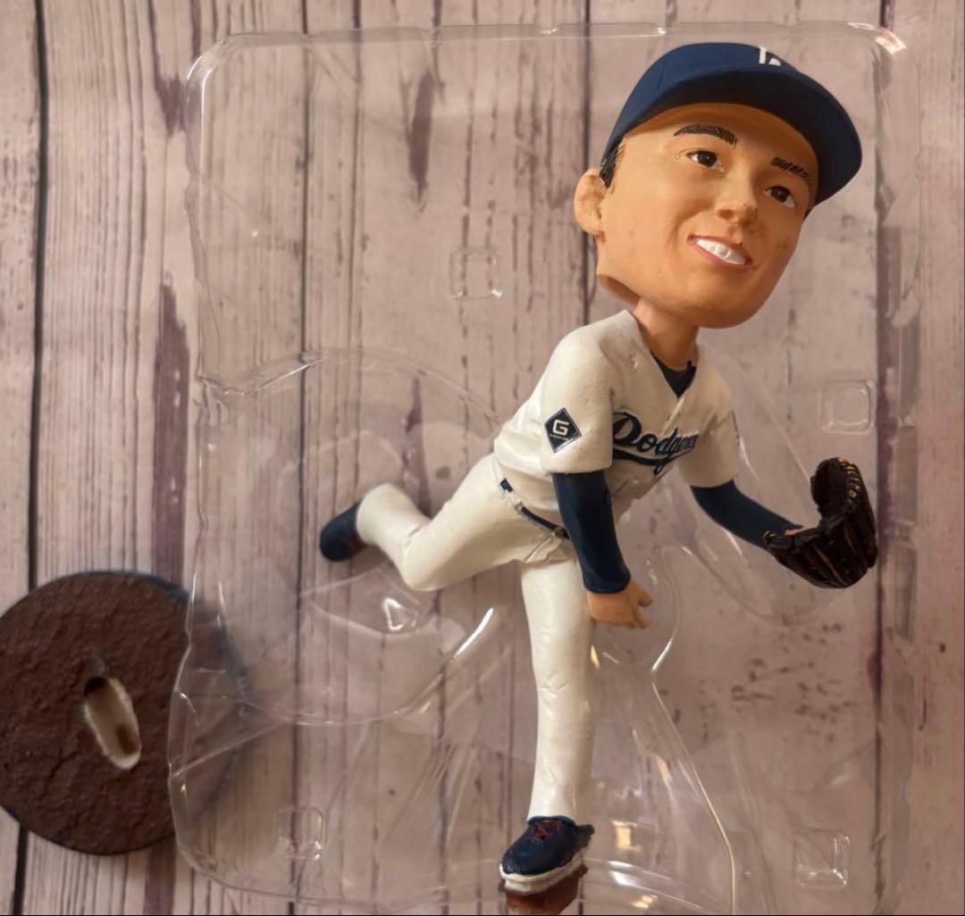 Yoshinobu Yamamoto ボビングヘッドフィギュア