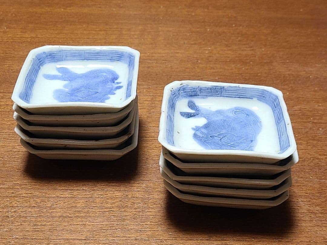 希少　幕末～明治　古伊万里　染付獅子図　手塩皿　角豆皿　豆皿　アンティーク　骨董