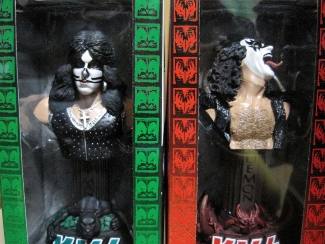 KISS スタチュー カラー4体フルセット　マクファーレン社　フィギュア