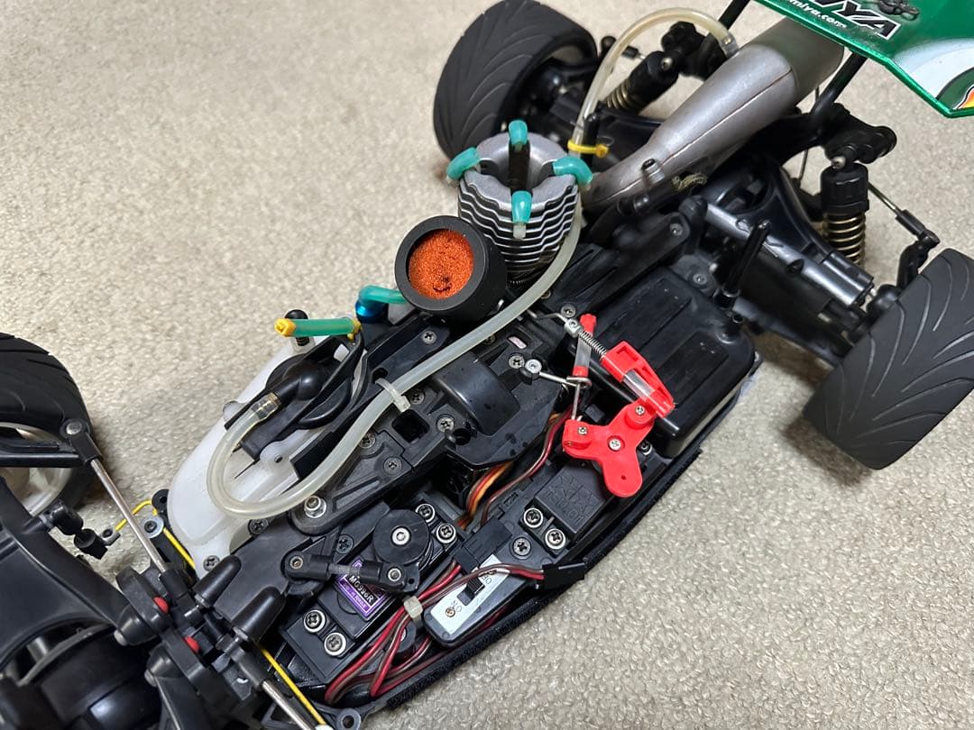 タミヤ　ナイトロフォースNDF-01エンジンカーバキー