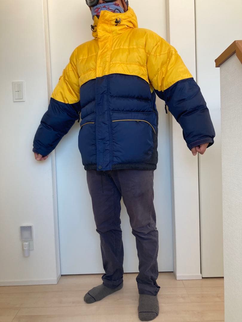 Burton ダウンジャケット Sサイズ