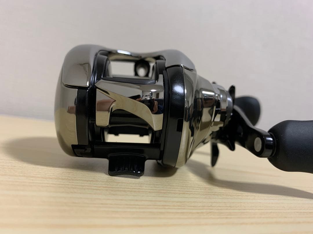 シマノ 21 アンタレス DC XG 右ハンドル 未使用品