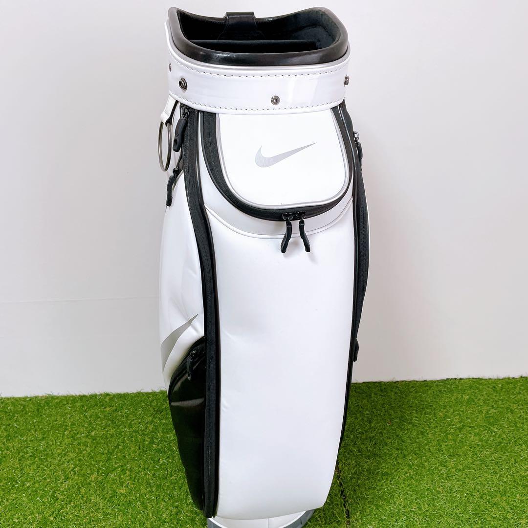 美品　NIKE キャディバック　ホワイト　エナメル　GF3006 9型　黒