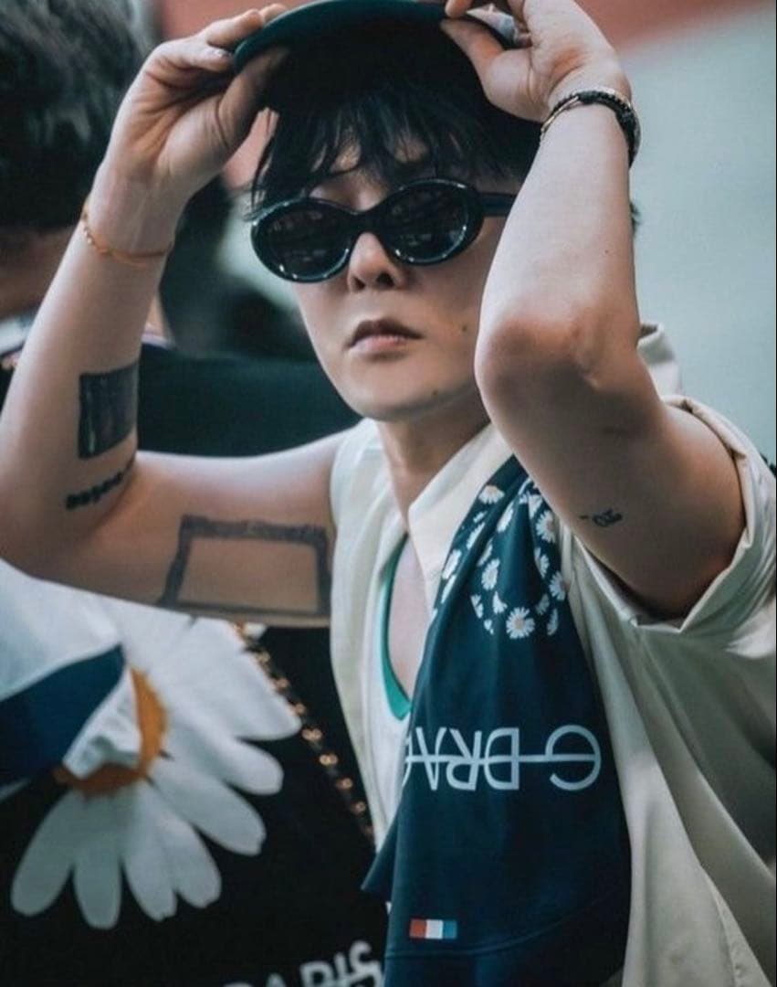 PSG G-DRAGON PEACEMINUSONE ユニ