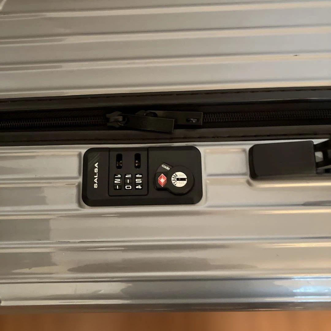 RIMOWA サルサ　シルバー キャリーケース　オマケつき