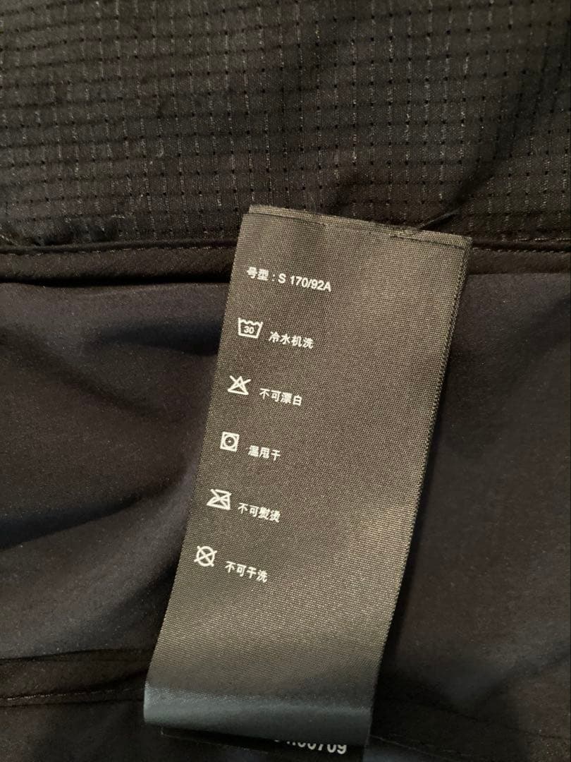 【美品】On Climate Jacket メンズ S ブラック 廃盤モデル