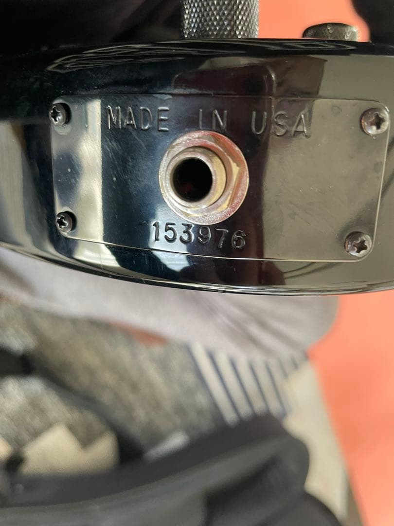 Kiesel ZM8 Zeus 8弦 Headlessギター