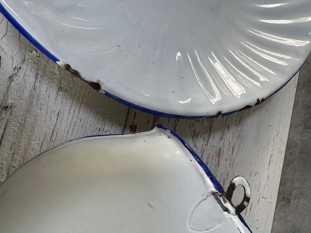 フランスアンティーク ホーロー製 ファウンテン 壁掛け手洗い器 パンジー