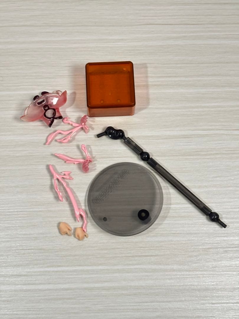 リボルテック　クイーンズブレイド メローナ フィギュア 海洋堂