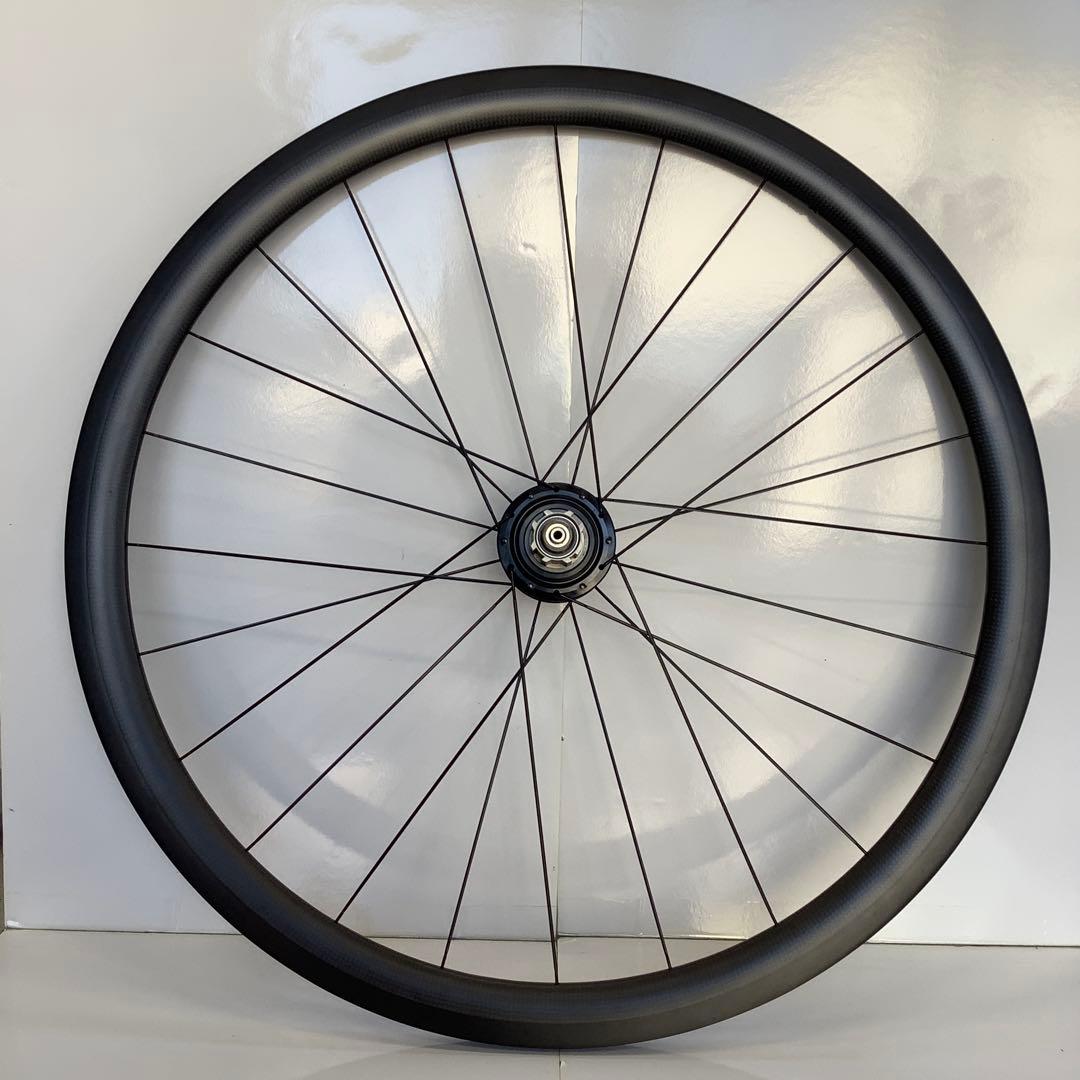 ノーブランドカーボンホイール・チュブラー・カンパフリー