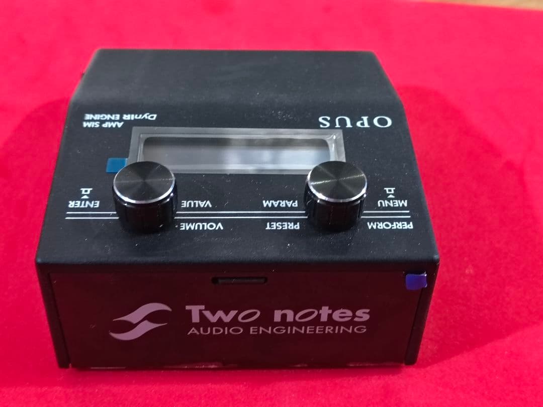 TWONOTES Opus ギターエフェクター