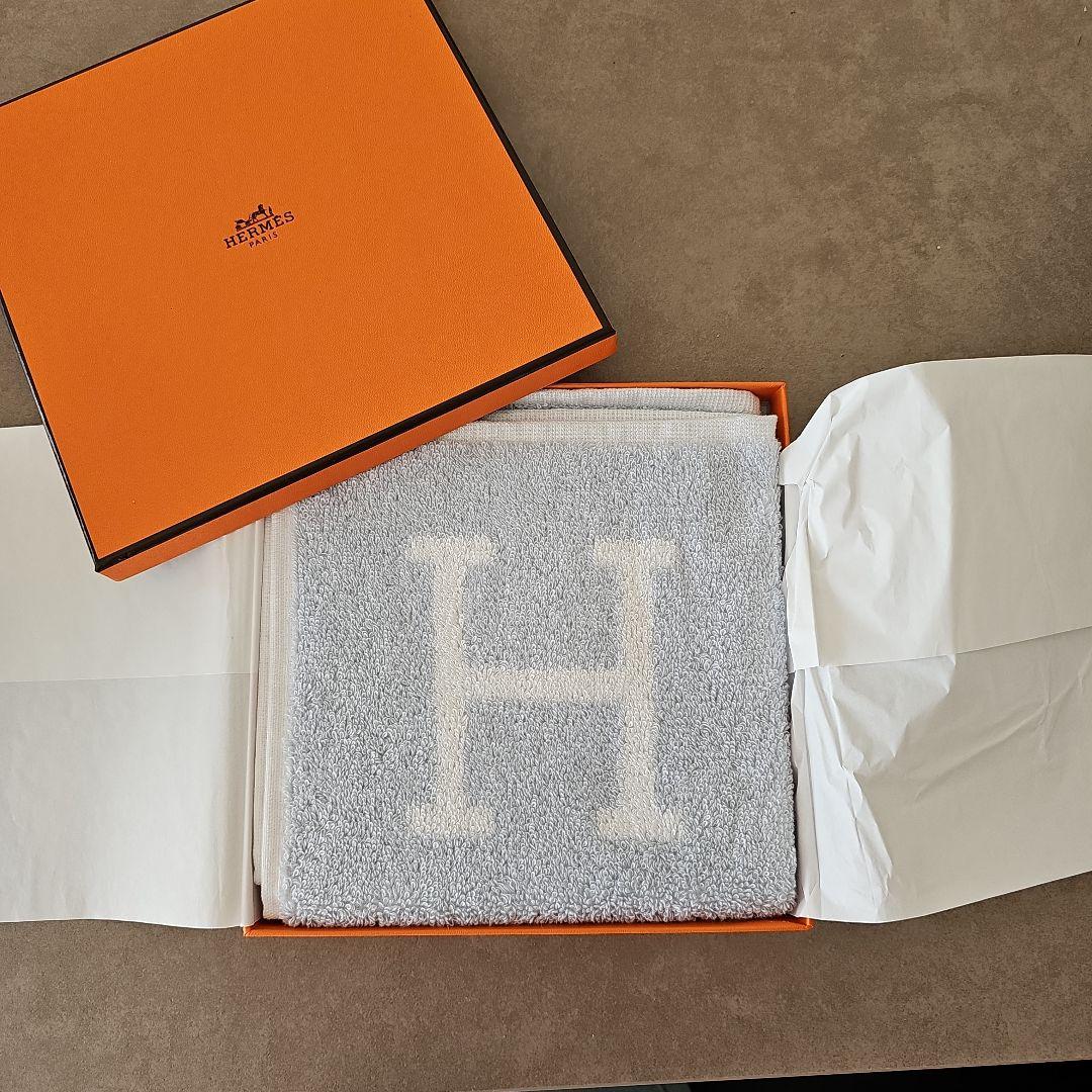 HERMES タオルハンカチ ブルーグレー/ホワイト