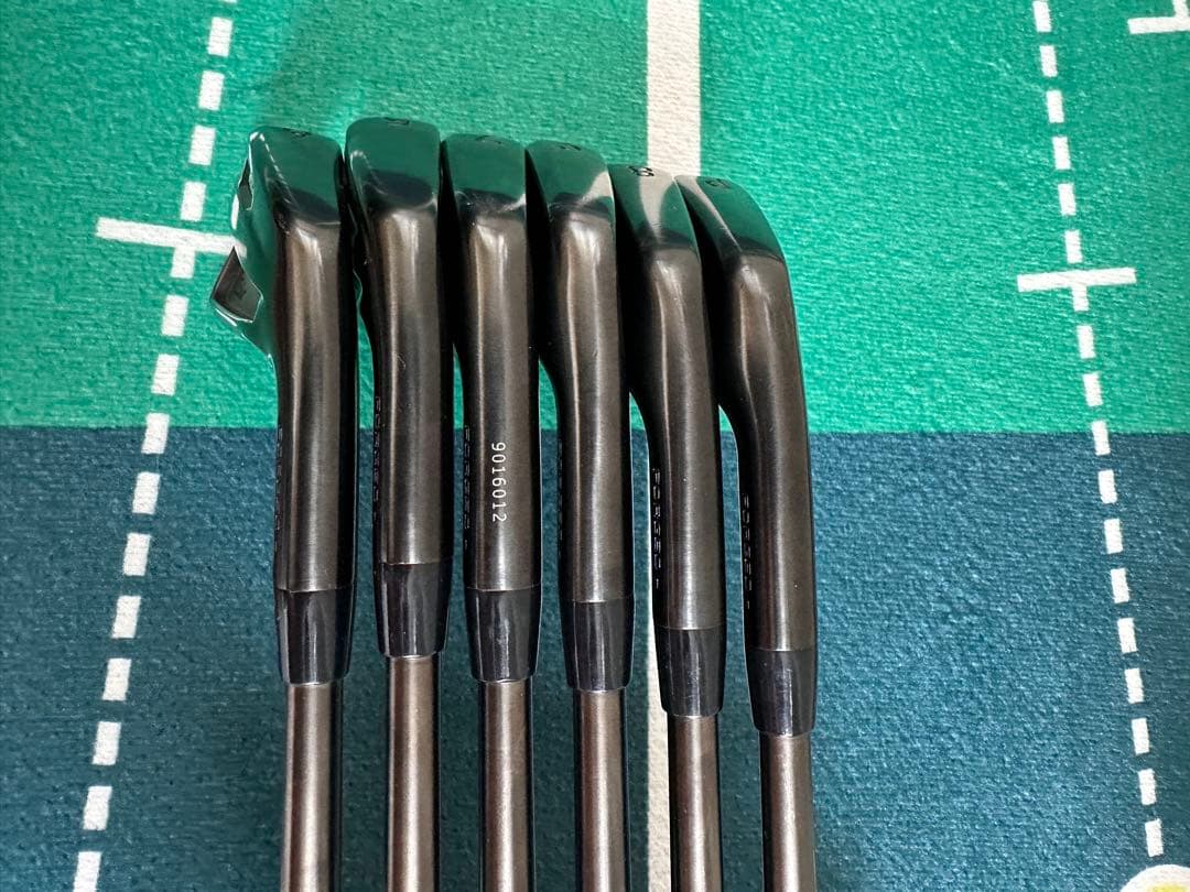 タイトリスト　T100S ブラックアイアン 6本セット　限定