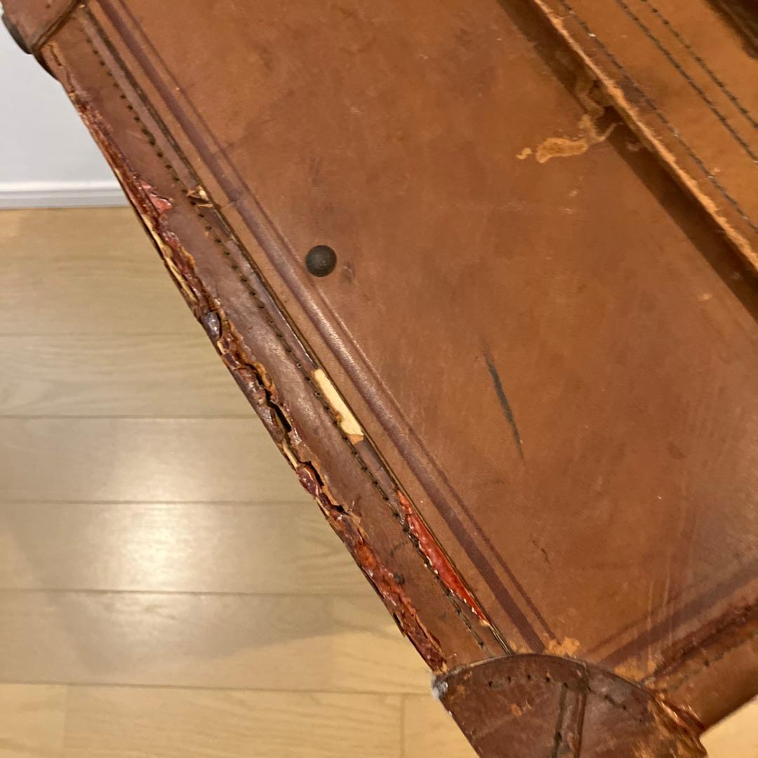 ヴィンテージレザー　旅行用トランク