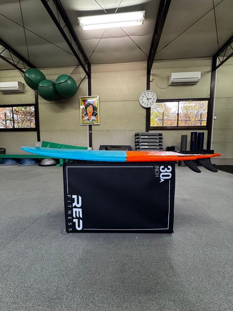 限界値下げ！　フィン付き手渡し　BREDREN DESIGN TUN 5’8