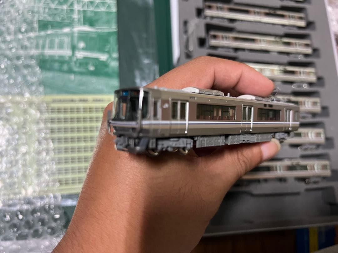 KATO223系2000番台新快速