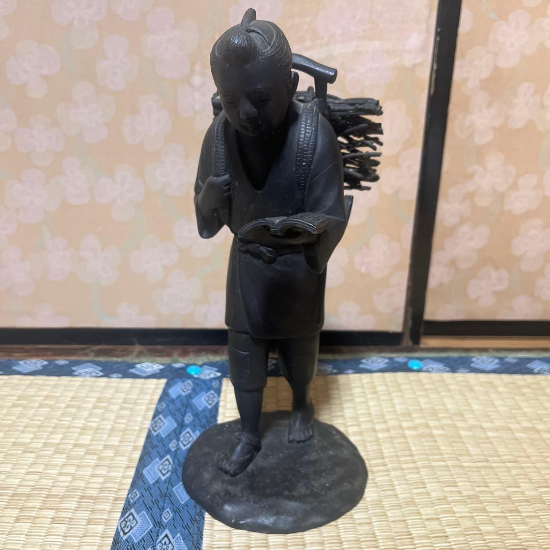 金属製 彫刻 にのみやきんじろう像　約20cm