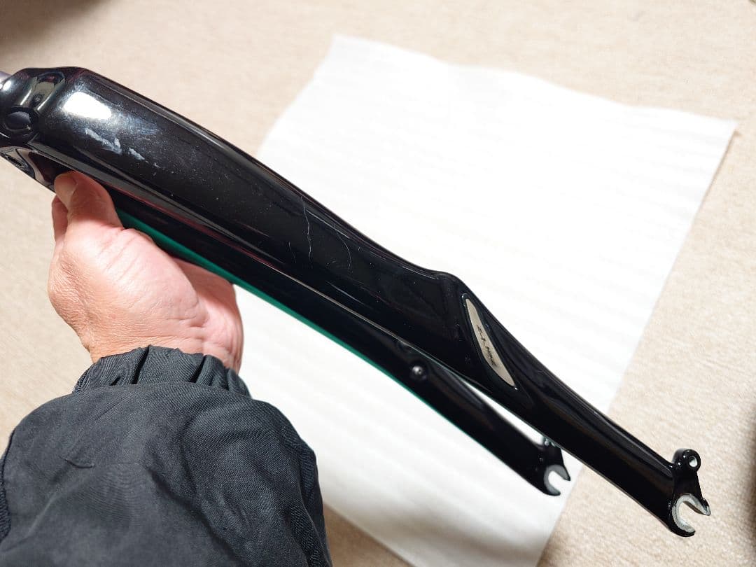 SPECIALIZED『DOLCE』カーボンフロントフォーク/700C