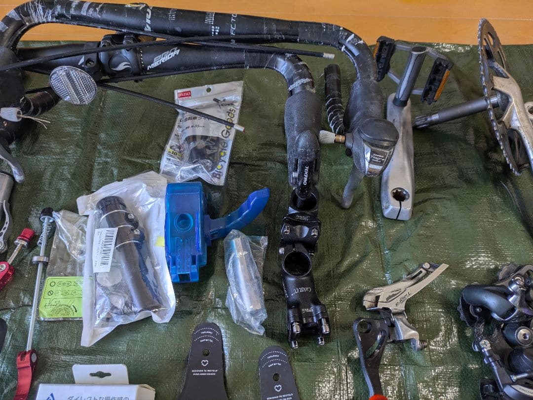 ジャンク自転車　ロードバイク　パーツ　部品　セット