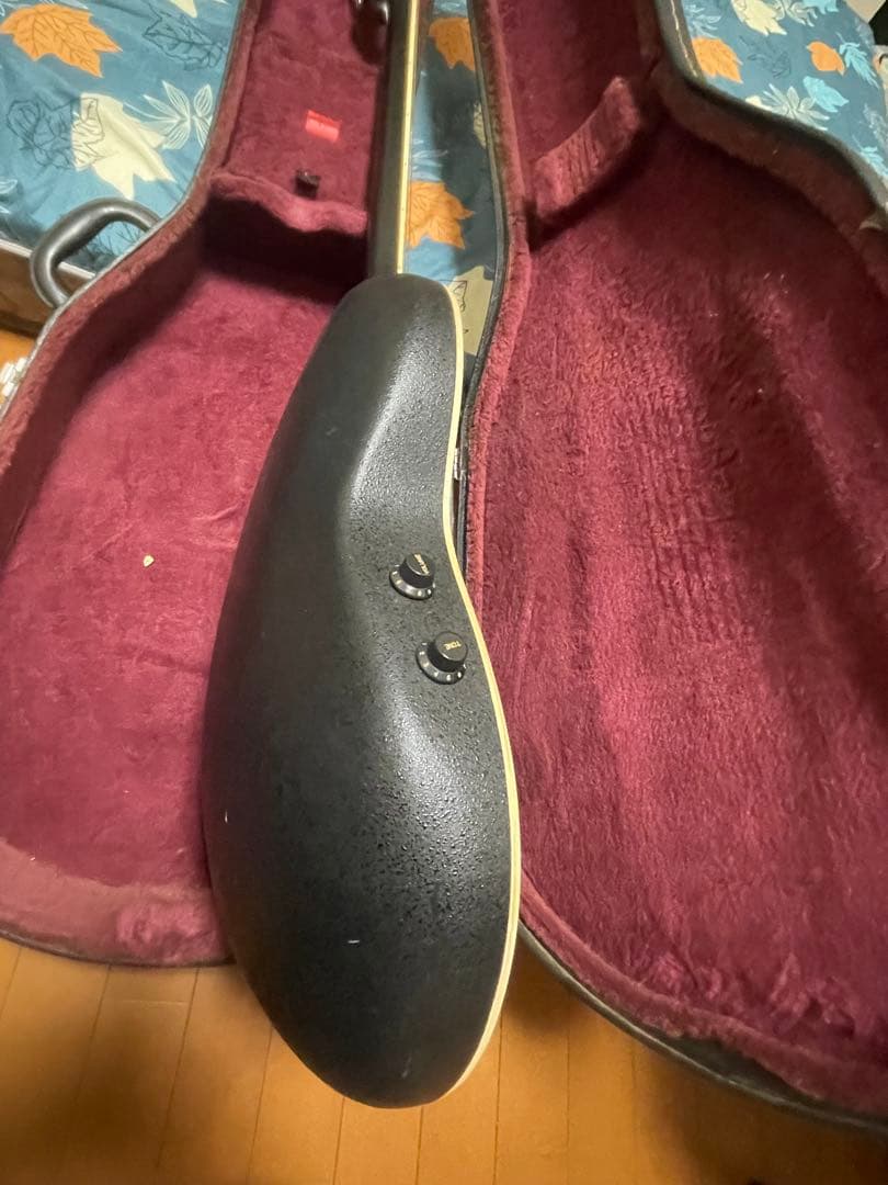 エレアコ ブラッOvation Celebrity CC57