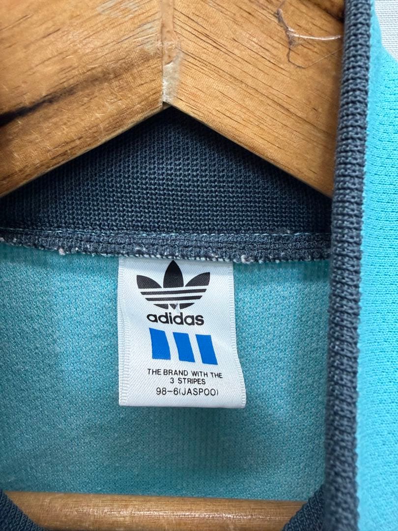 ［adidas］アディダス　 トラックジャケット　水色系　O 2512-222