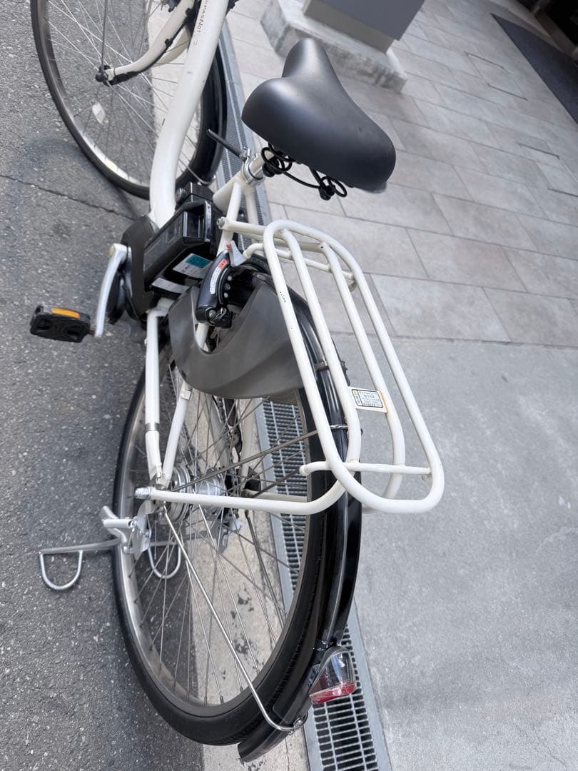 大阪府　ヤマハ　電動アシスト自転車 チャイルドシート付き ホワイト