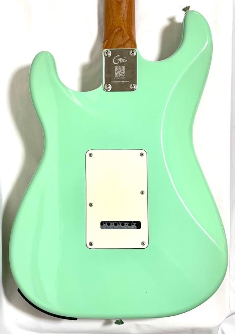 【新品弦張替済】Mooer GTRS S800 別売ワイヤレスフットスイッチ付属