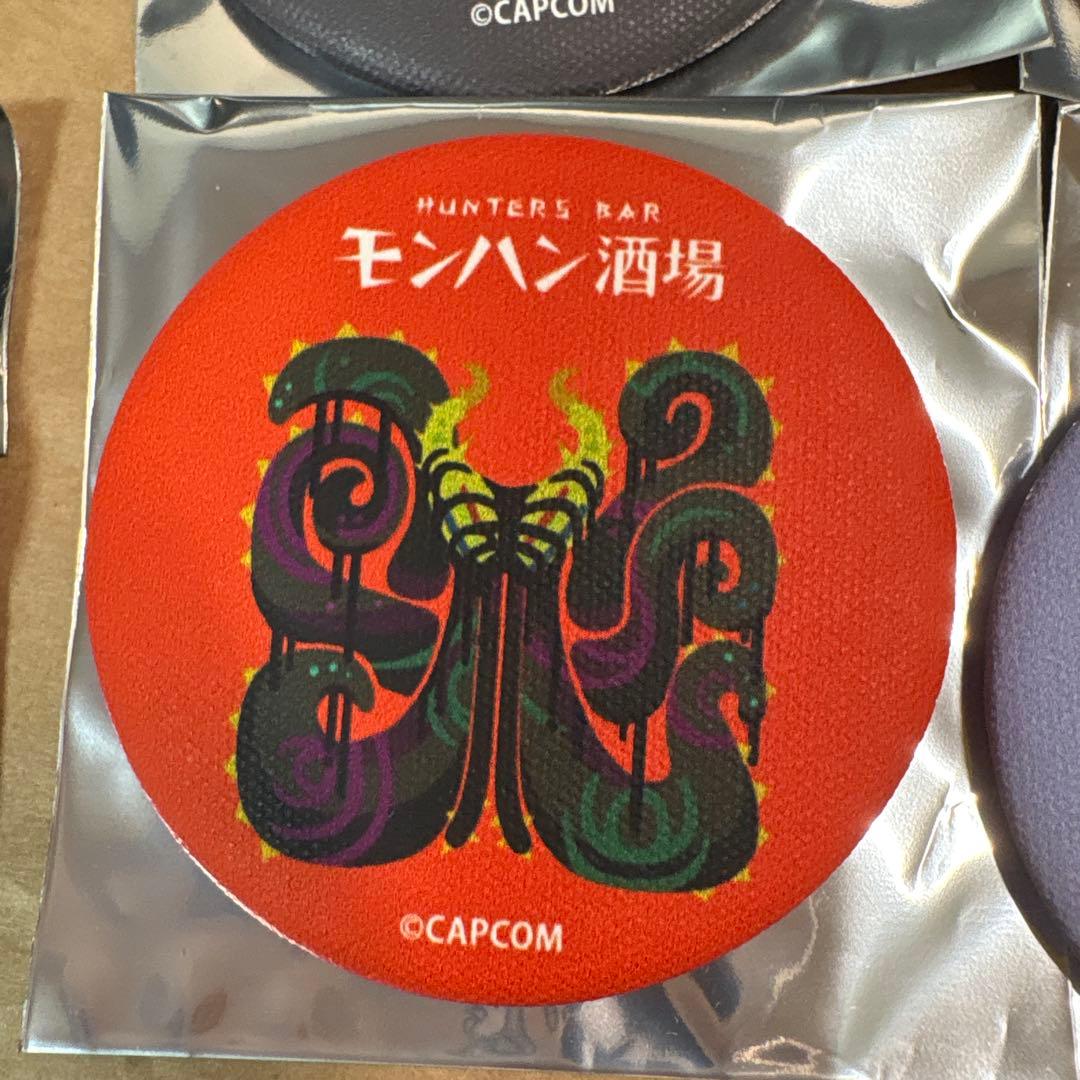 モンハン酒場　モンスターハンターワイルズ　缶バッジ　ゴアマガラ　タマミツネ