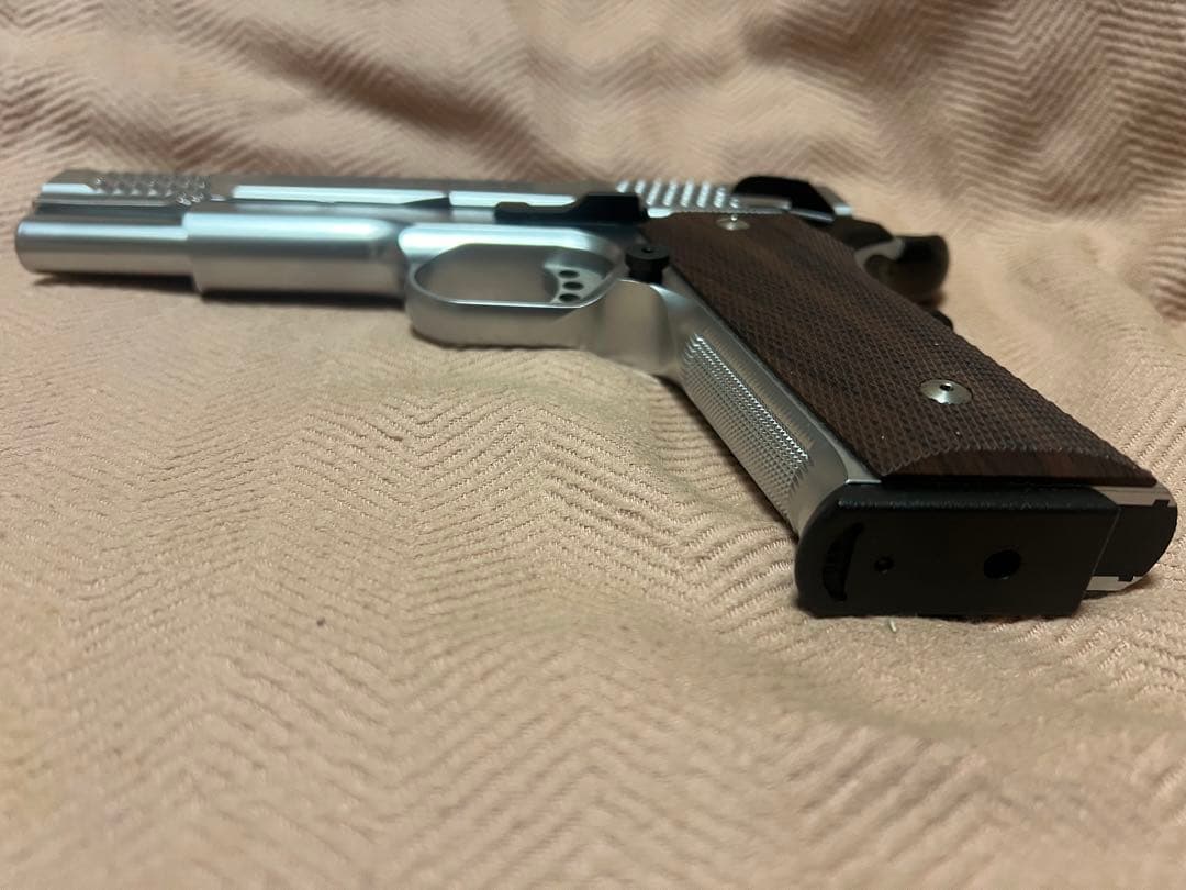 KSC S&WパフォーマンスセンターM945 ガスガン　ガスブローバック