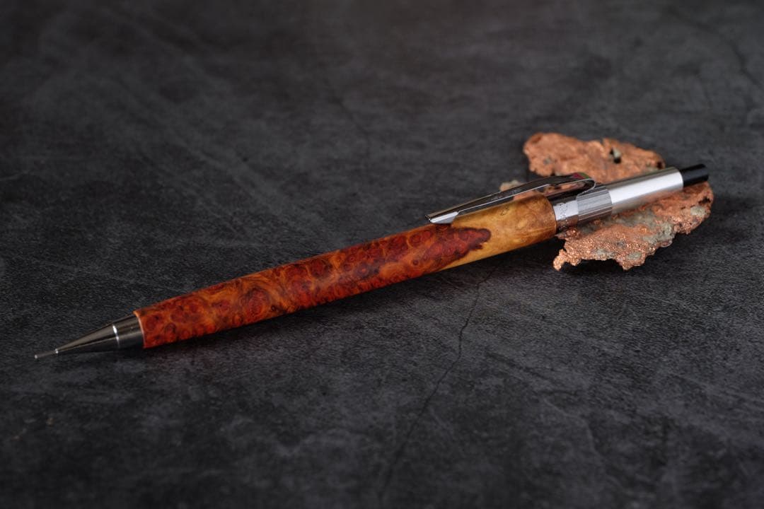 PG5木軸カスタム0174　高村杢工房 製図用シャープペンシル　花梨瘤　紅白