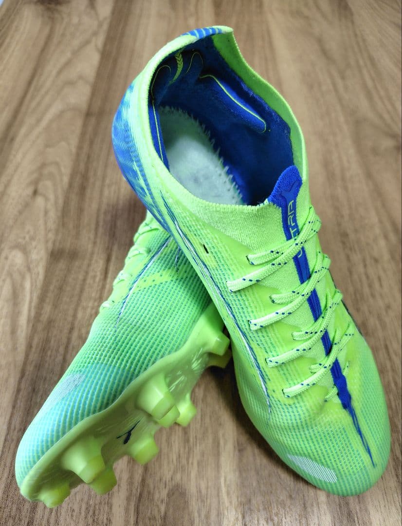 PUMA ウルトラ5 アルティメット HG/AG