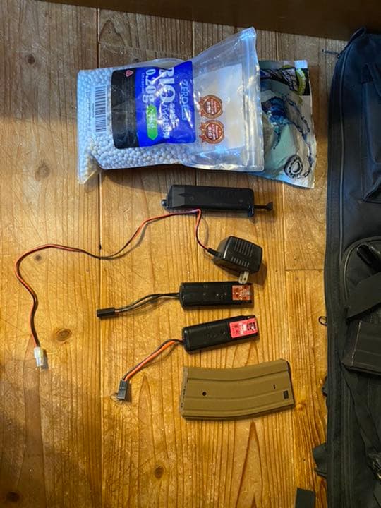 電動ガン　18歳以上　マシンガン