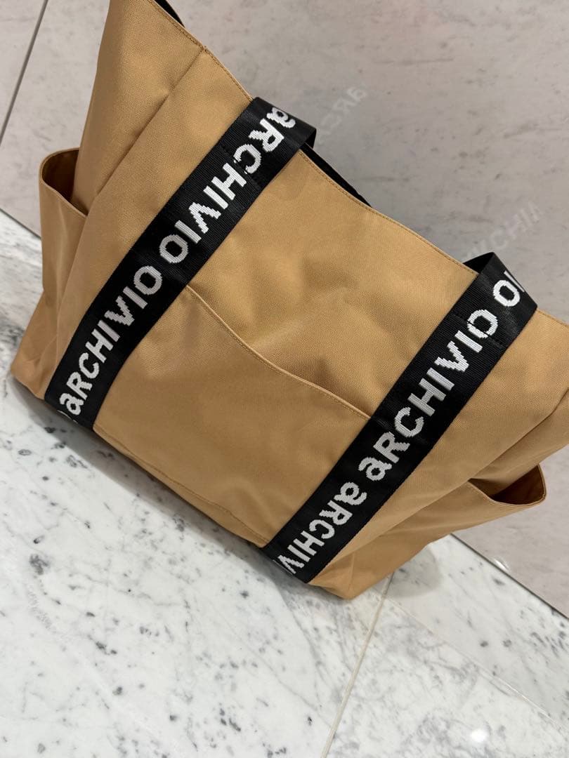ARCHIVIO ベージュ トートバッグ 大きめ