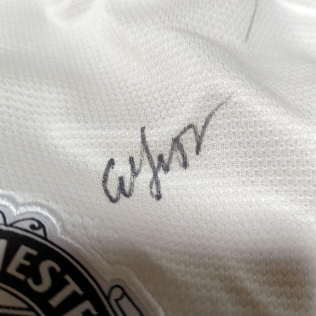 マンチェスターユナイテッド　サイン入りユニフォーム