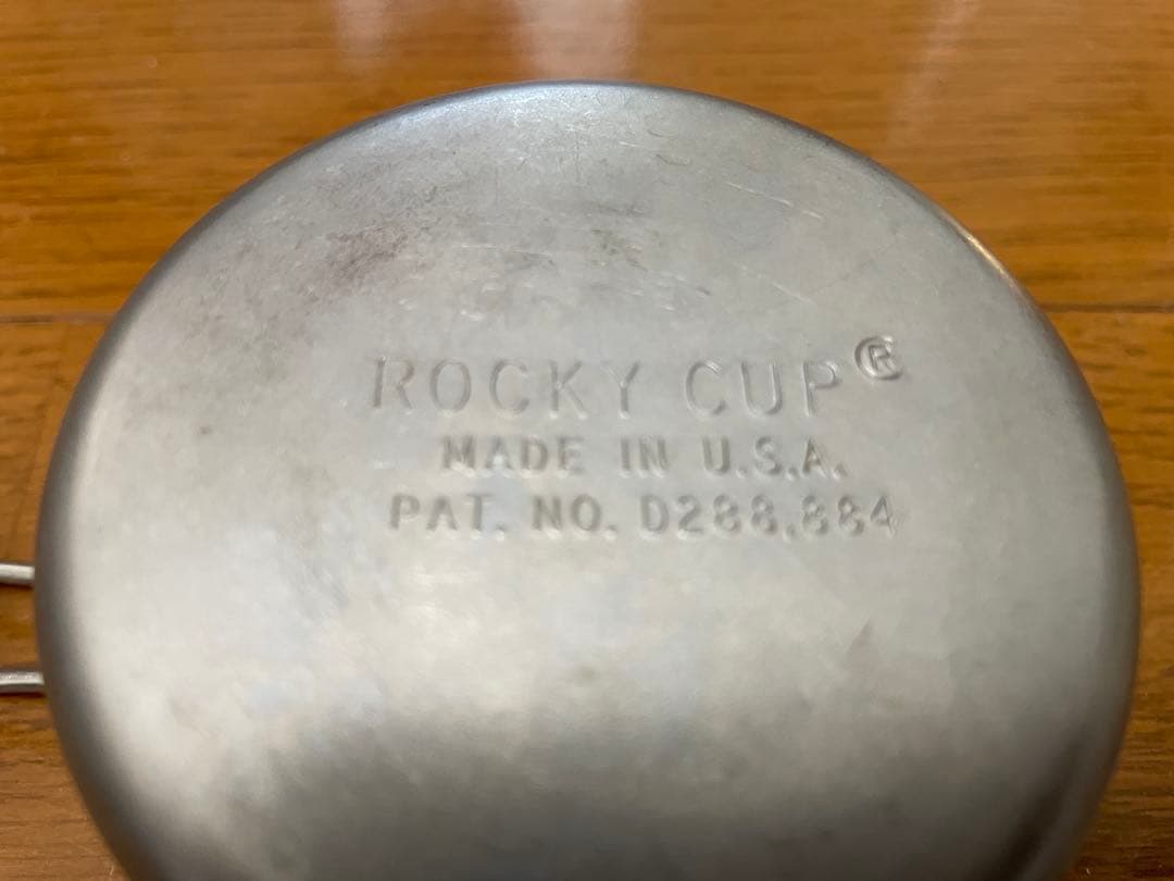 ロッキーカップ（シェラカップより小ぶりです）