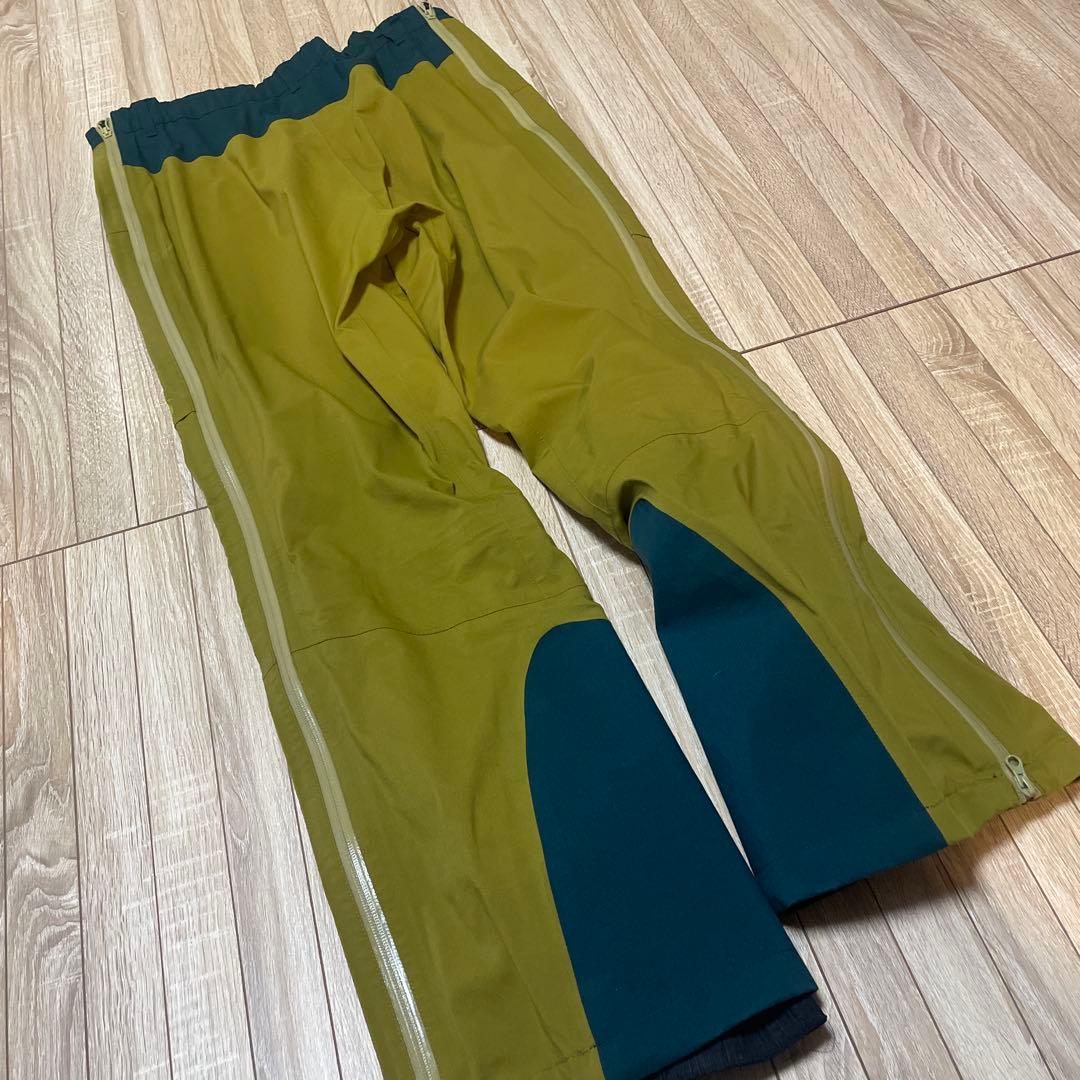 人気マウンテンハードウェア　ワードピーク3LサイズL 防水透湿バックカントリー