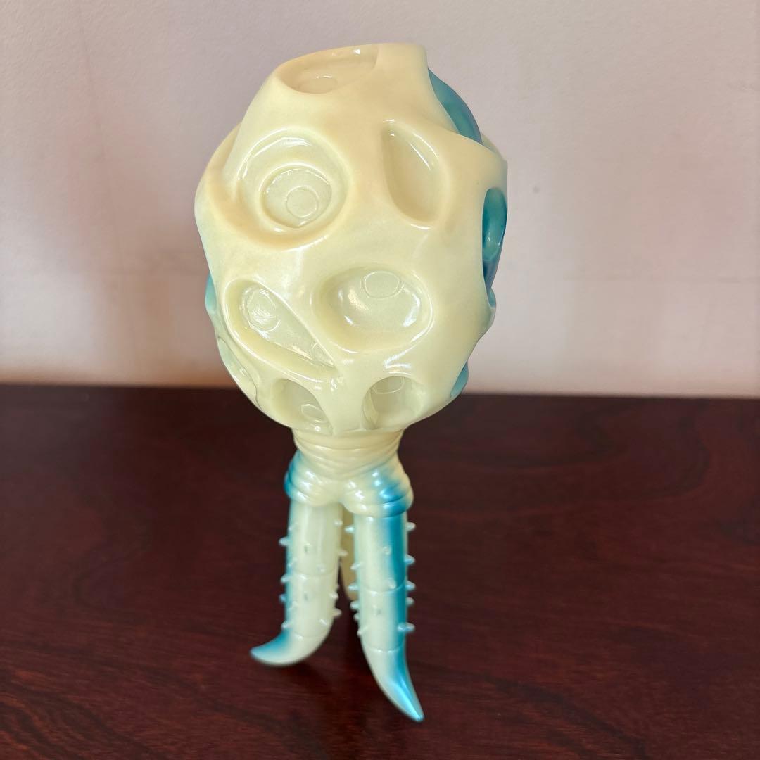 M号ウルトラシリーズ チブル星人(蓄光成型)